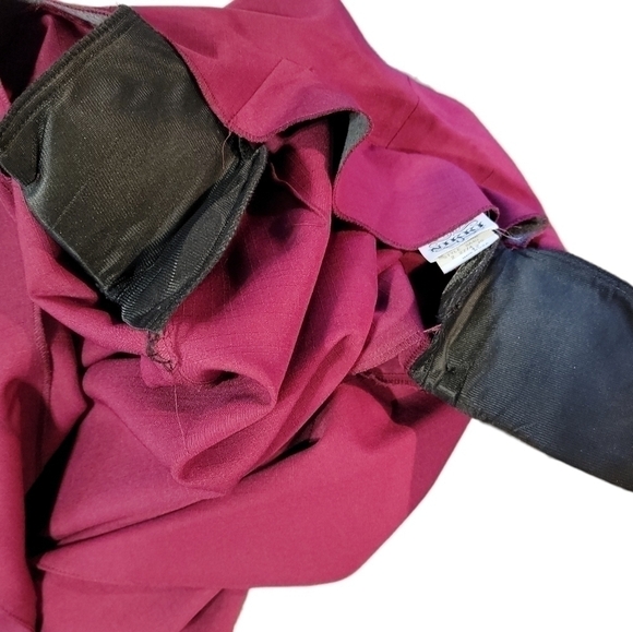 Vintage Nikki blazer size 42 pink, 80s vibe, polyester, pockets on front - Picture 3 of 8